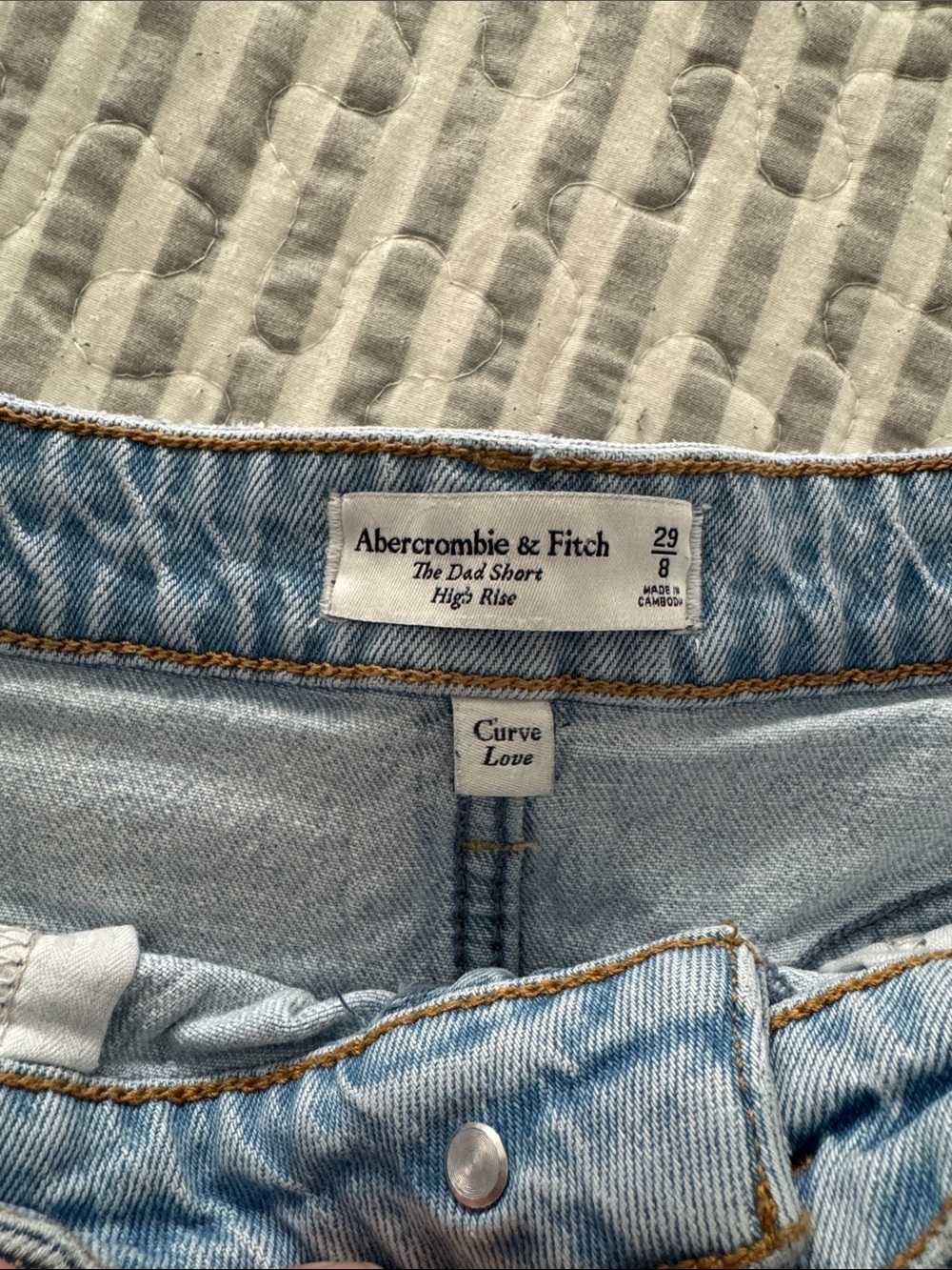A&F Dad Shorts - Picture 6 of 8